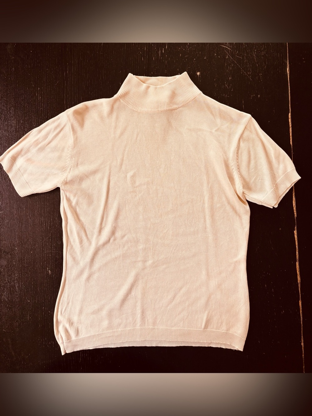 Women's Short-Sleeve Mock Neck Top in Cream 100% silk